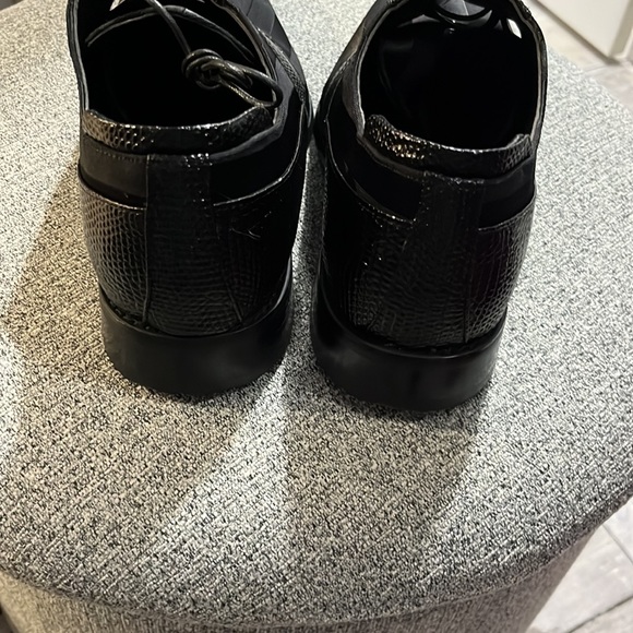 Viotti Sharp Black Dress Shoes